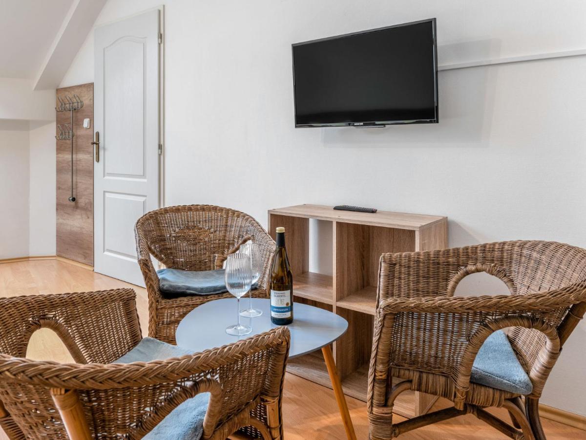 Apartment Harrachov 611-1 By Interhome Exterior foto